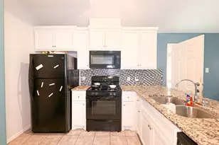 4562 Edfield St, Houston, TX 77051 - Photo 8