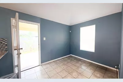 4562 Edfield Street, Houston, TX 77051 - Photo 6