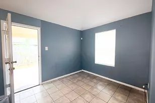4562 Edfield St, Houston, TX 77051 - Photo 6