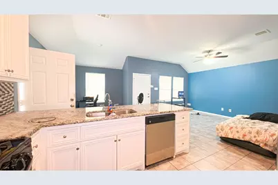 4562 Edfield Street, Houston, TX 77051 - Photo 10
