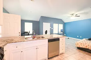 4562 Edfield St, Houston, TX 77051 - Photo 10