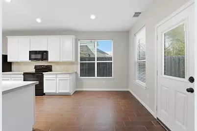 25542 Saddlebrook Village Drive, Tomball, TX 77375 - Photo 18