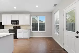 25542 Saddlebrook Village Dr, Tomball, TX 77375 - Photo 18