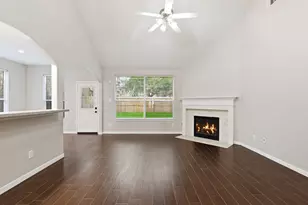 25542 Saddlebrook Village Dr, Tomball, TX 77375 - Photo 10