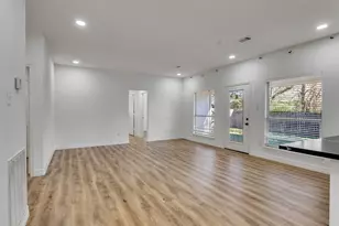 206 Doncaster St, Conroe, TX 77303 - Photo 6