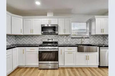 206 Doncaster Street, Conroe, TX 77303 - Photo 22