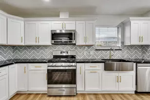 206 Doncaster St, Conroe, TX 77303 - Photo 22