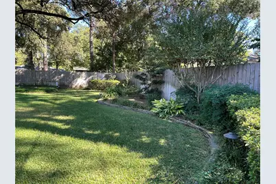 10233 Moorberry Lane, Houston, TX 77043 - Photo 18