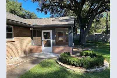 10233 Moorberry Lane, Houston, TX 77043 - Photo 20