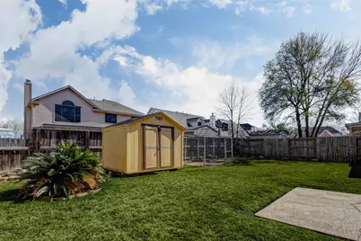 155 Perfidia Drive, Houston, TX 77015 - Photo 8