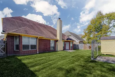 155 Perfidia Drive, Houston, TX 77015 - Photo 10