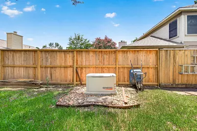 8815 Driftstone Drive, Spring, TX 77379 - Photo 38