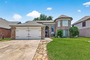 8815 Driftstone Dr, Spring, TX 77379 - Photo 2
