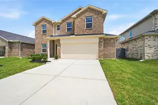 9002 Gull Cyn Dr, Baytown, TX 77521 - Photo 2
