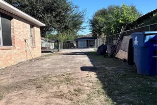1802 Debeney Dr, Houston, TX 77039 - Photo 6