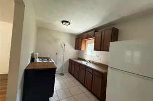 5402 Flamingo Dr, Houston, TX 77033 - Photo 10