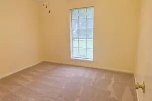 54 Aloe Vera Ct, Lake Jackson, TX 77566 - Photo 8