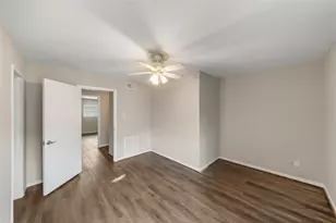 515 Tallowood Rd, Houston, TX 77024 - Photo 20