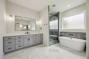 1441 Freedonia Dr, Houston, TX 77055 - Photo 24