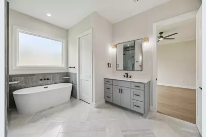 1441 Freedonia Drive, Houston, TX 77055 - Photo 26