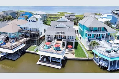 22313 Bay Vista, Galveston, TX 77554 - Photo 1