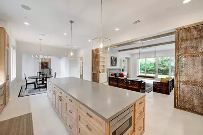 247 Piney Point Road, Piney Point Village, TX 77024 - Photo 12