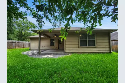 922 Fife Dr, Conroe, TX 77301 - Photo 12