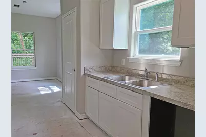 27436 Lantern Lane, New Caney, TX 77357 - Photo 12