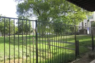 1441 East St, Houston, TX 77007 - Photo 24