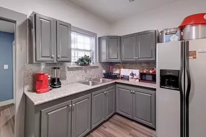 4409 Avenue K, Galveston, TX 77550 - Photo 14