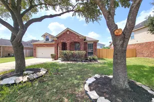 17207 Mossbriar Ln, Houston, TX 77095 - Photo 2