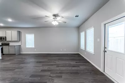 3187 Savannah Rose Drive, Angleton, TX 77515 - Photo 2