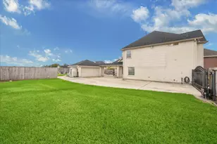 2709 Haleys Comet Ct, Deer Park, TX 77536 - Photo 32