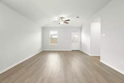 5345 Basquiat Drive, Houston, TX 77048 - Photo 12
