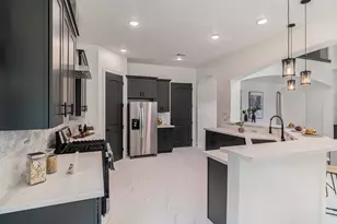 290 Apple Valley Dr, Panorama Village, TX 77304 - Photo 10