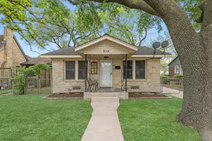 512 Gale St, Houston, TX 77009 - Photo 2