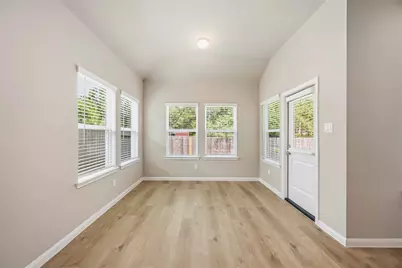3915 Sugardale Street, Baytown, TX 77521 - Photo 12