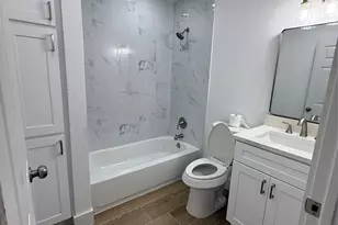 1214 Main St, Alvin, TX 77511 - Photo 20