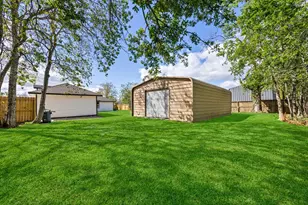 1214 Main St, Alvin, TX 77511 - Photo 36