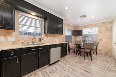 14047 Maximos Drive, Houston, TX 77083 - Photo 10