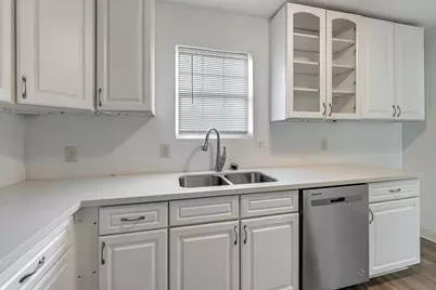 317-319 E B Street Street, La Porte, TX 77571 - Photo 10