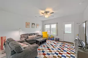 17343 King Eider Rd, Waller, TX 77484 - Photo 4