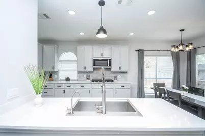 17419 Marigold Drive, Sugar Land, TX 77479 - Photo 18