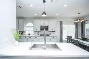 17419 Marigold Dr, Sugar Land, TX 77479 - Photo 18