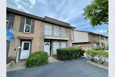 10682 Hazelhurst Drive #14, Houston, TX 77043 - Photo 2
