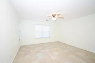 15639 Western Skies Dr, Houston, TX 77086 - Photo 28