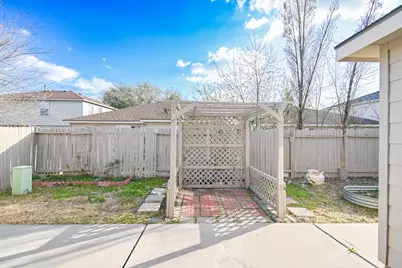 15639 Western Skies Drive, Houston, TX 77086 - Photo 32