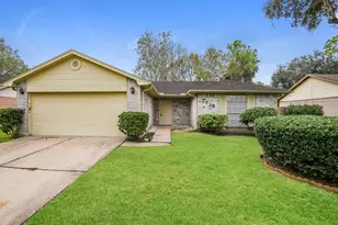 2718 N Brompton Dr, Pearland, TX 77584 - Photo 1