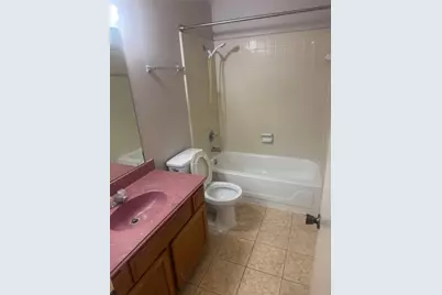 9700 Leawood Boulevard #702, Houston, TX 77099 - Photo 10