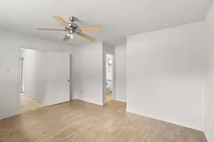 5707 Kuldell Dr, Houston, TX 77096 - Photo 22